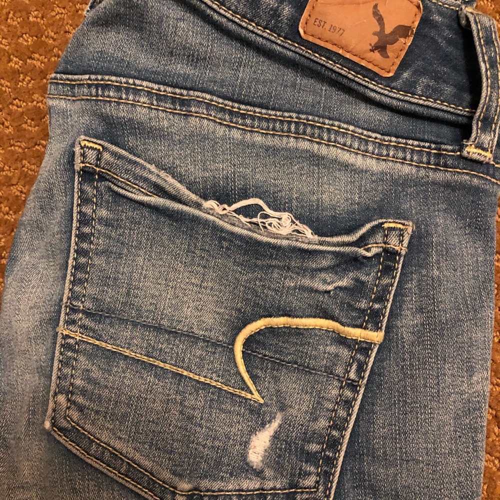 American Eagle ripped jeggings